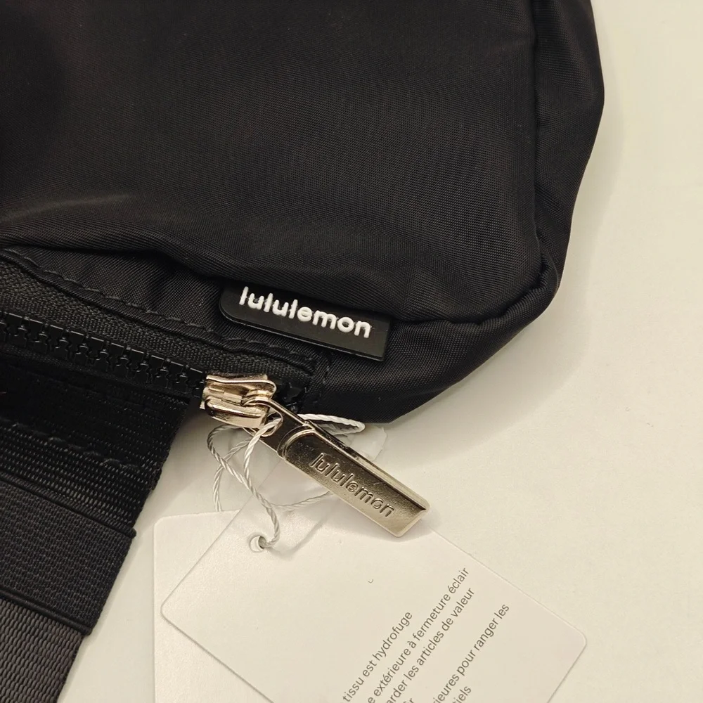 lululemon athletica Black Small Zip Pouch - Picture 7 of 7